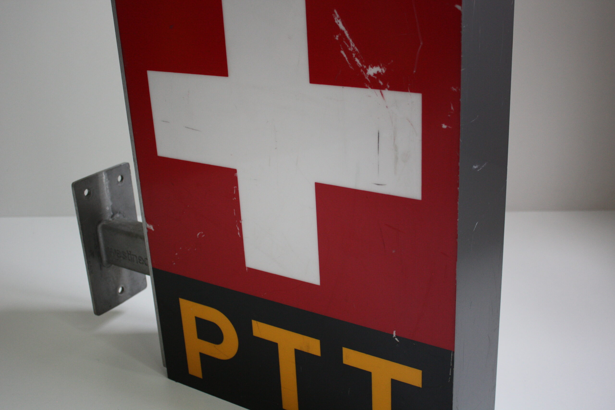 Enseigne | PTT