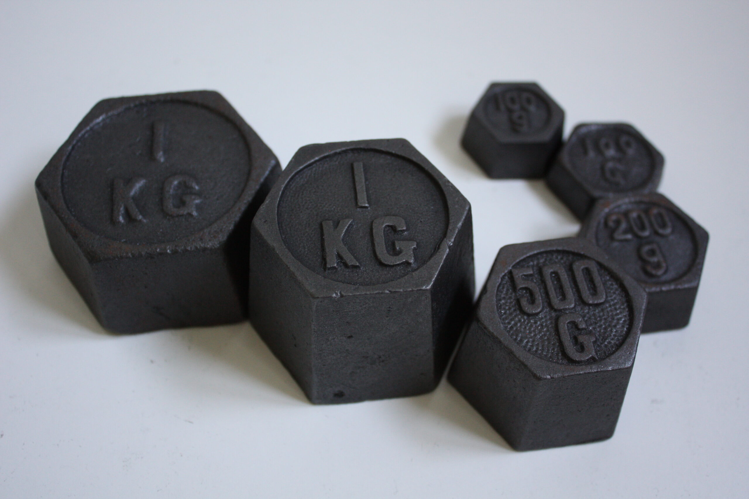 Pyramide de 6 poids