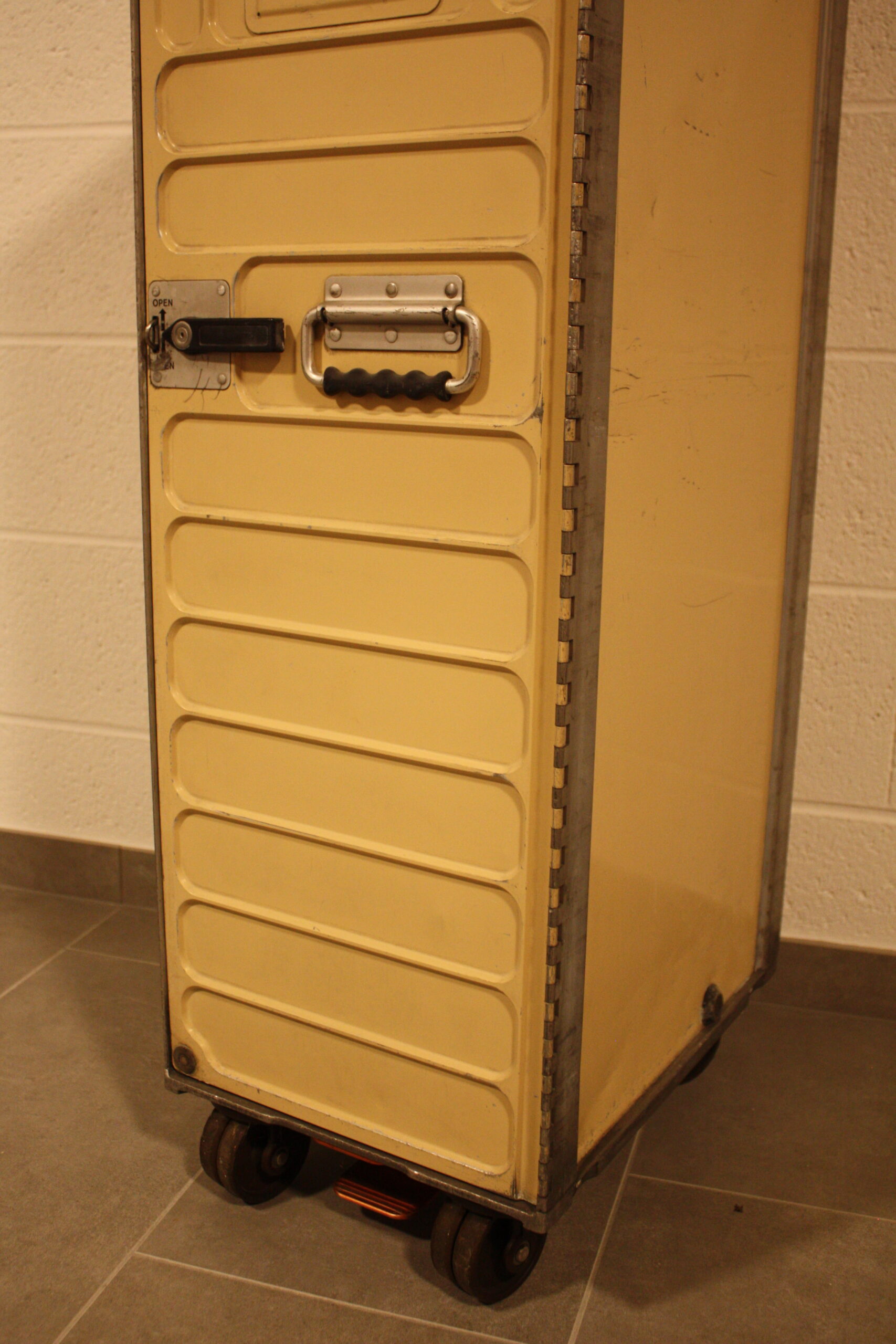 Trolley | Swissair
